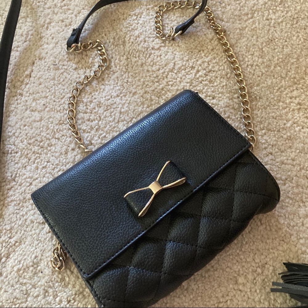 black cute lil clutch